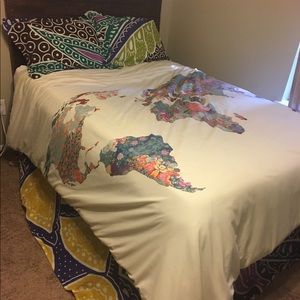 Urban Outfitters Map Duvet w/ Bedskirt and Shams